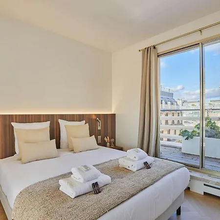 Appartamento Penthouse With View Of The Eiffel Tower-faubourg Parigi